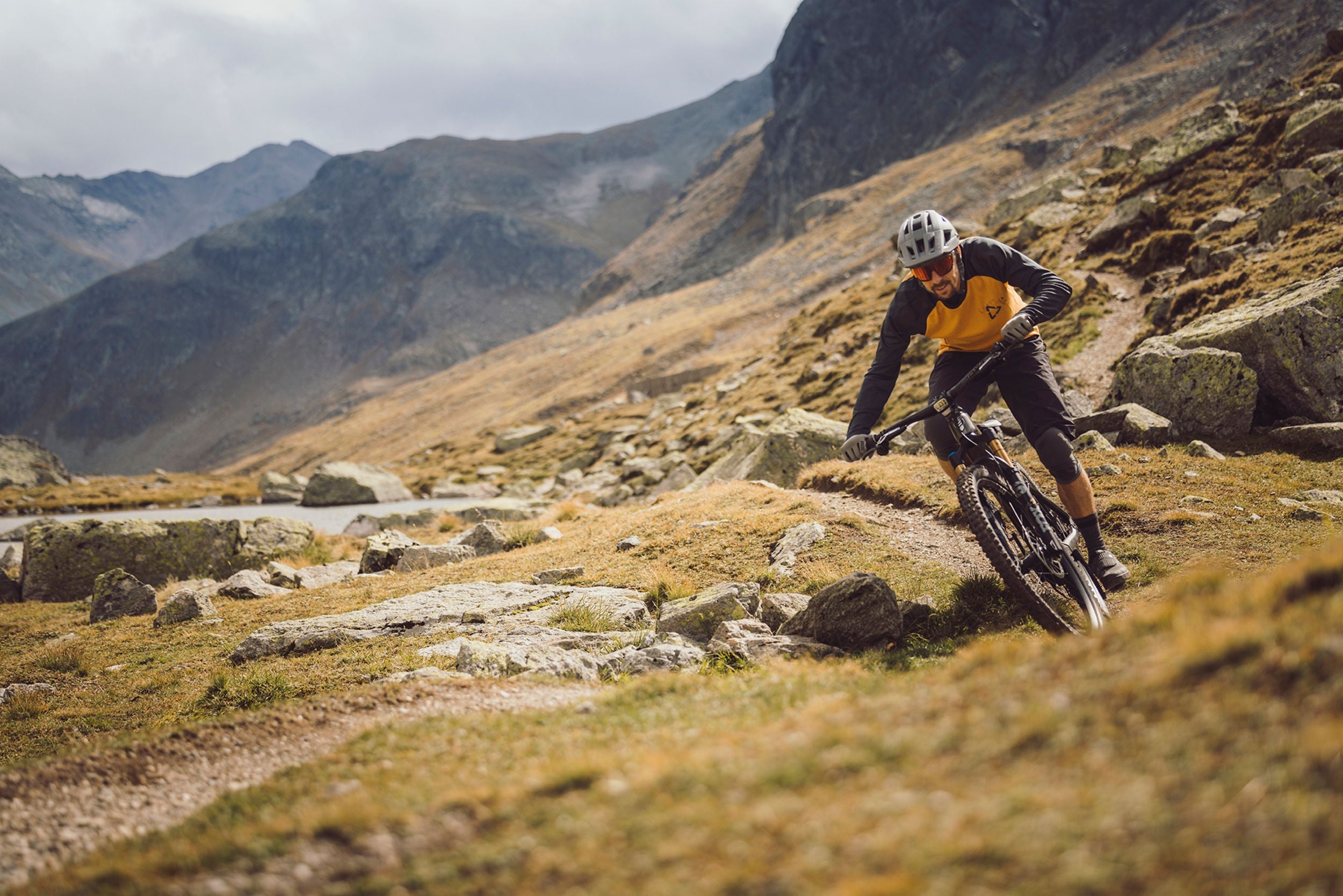 Centurion No Pogo SL R8000i infrarot/anthrazit 2024 29"/27,5" 400 Wh Diamant